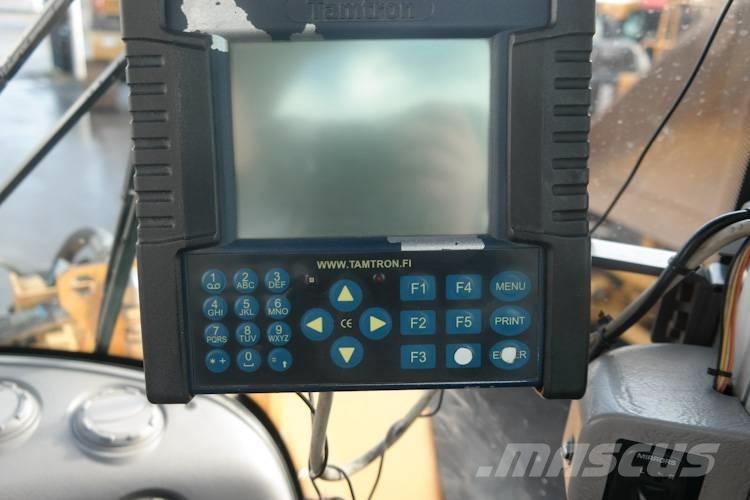 Volvo L220G Incarcator pe pneuri