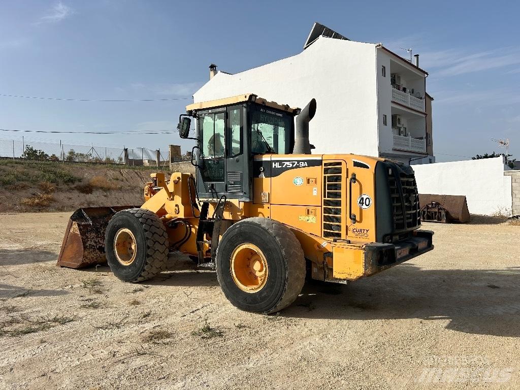 Hyundai HL 757-9 A Incarcator pe pneuri