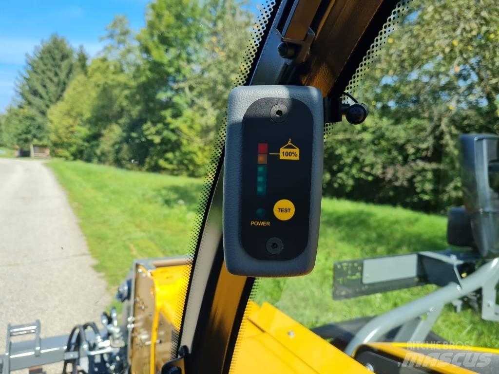 Liebherr T 32-7 Stivuitoare telescopice