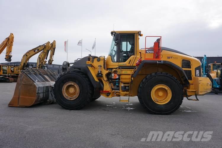 Volvo L250H Incarcator pe pneuri