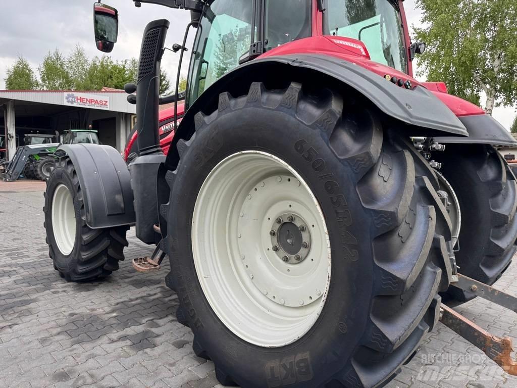 Valtra T234 VERSU Tractoare