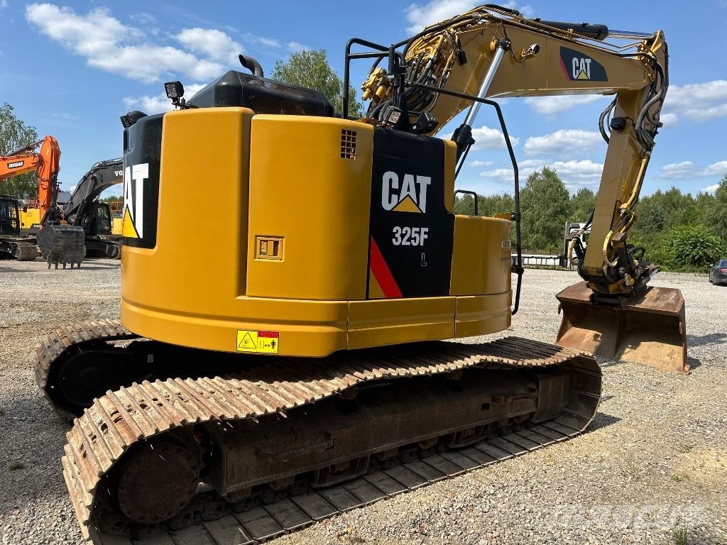 CAT 320FL Excavatoare pe șenile

