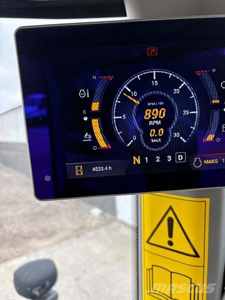 CASE 721G Incarcator pe pneuri