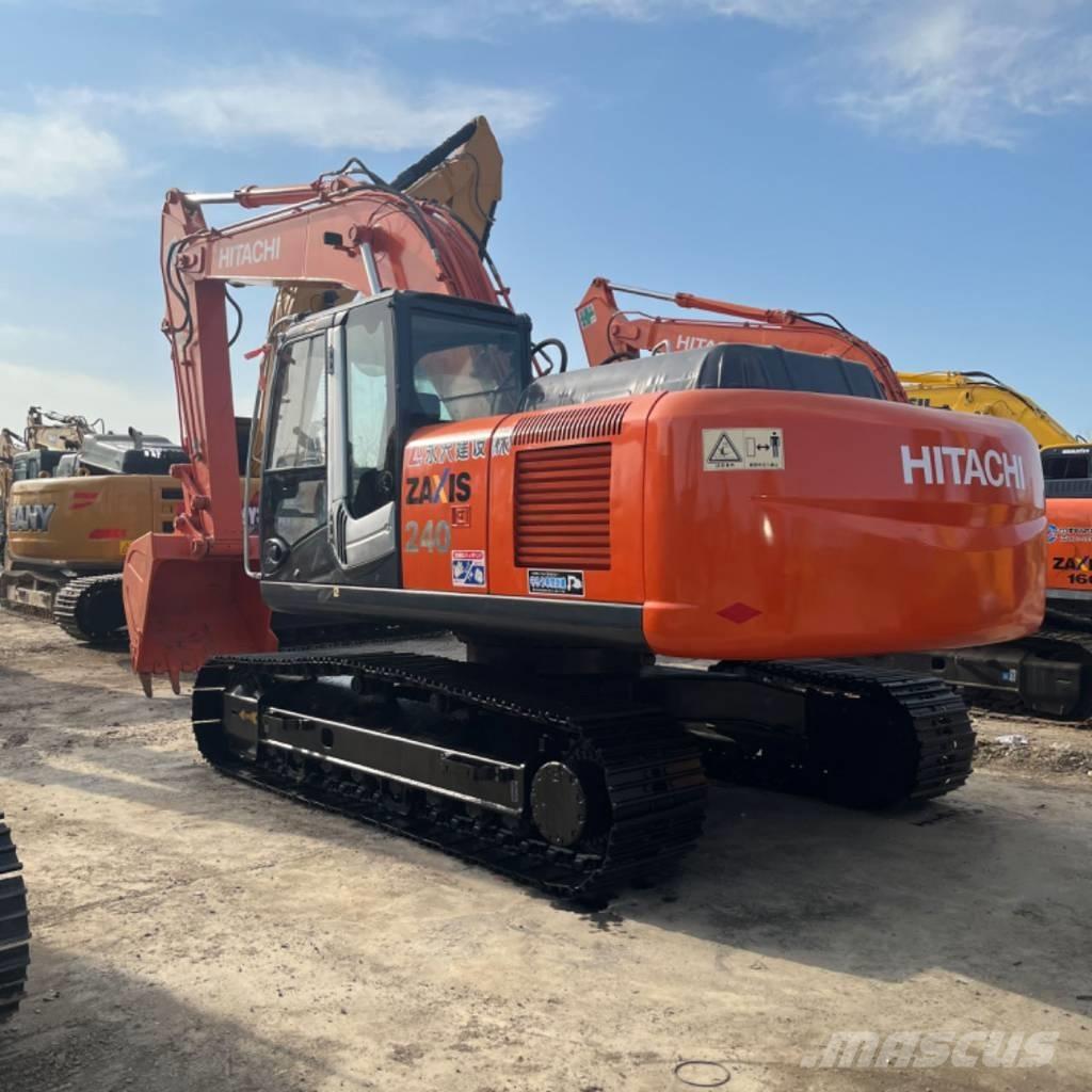 Hitachi ZX 240 Excavatoare pe șenile
