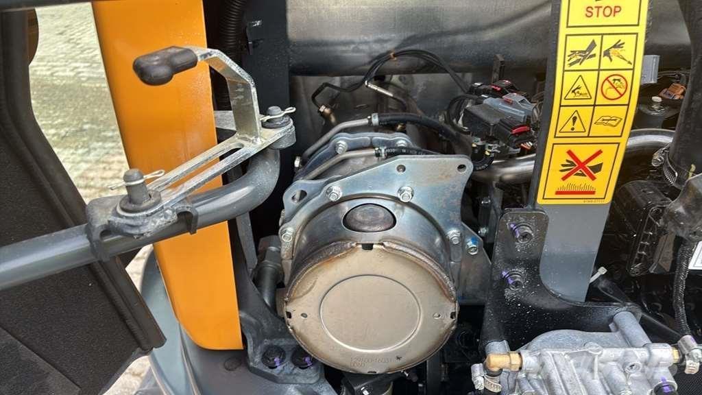 Hyundai HX 48AZ Excavatoare speciale