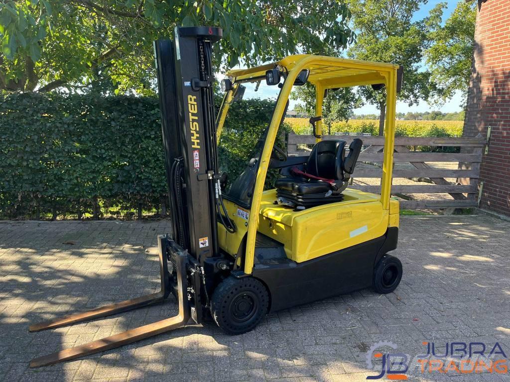 Hyster J1.6XN Stivuitor electric