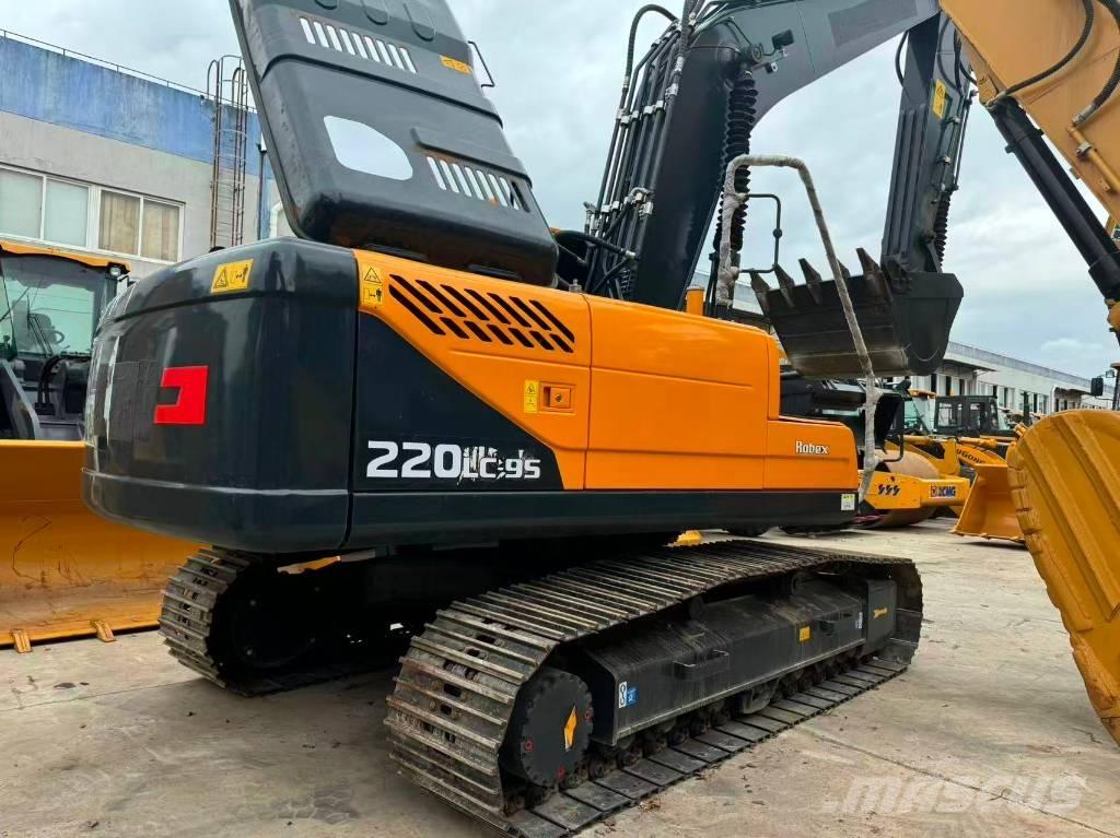 Hyundai R220LC-9S Excavatoare 7t - 12t