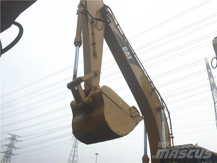CAT 320 B L Excavatoare pe șenile
