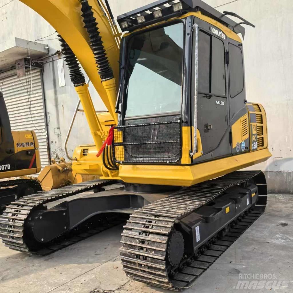 Komatsu PC 130-7 Excavatoare pe șenile
