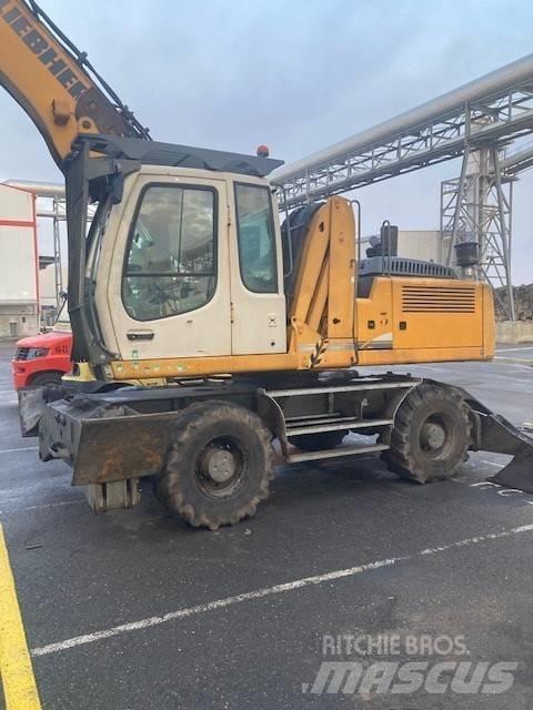 Liebherr 924C-LI Excavatoare cu roti