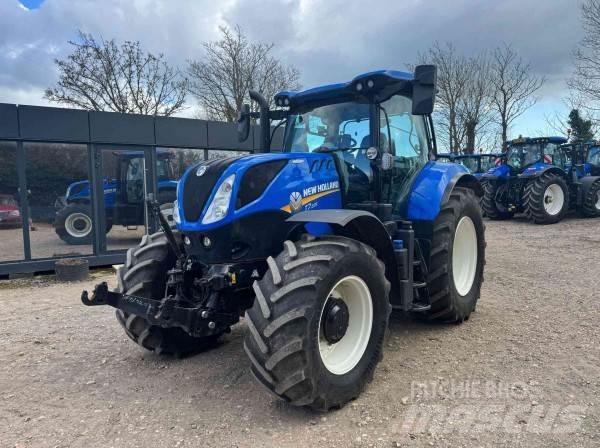 New Holland T7.225 Tractoare