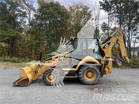 CAT 420F Buldoexcavatoare
