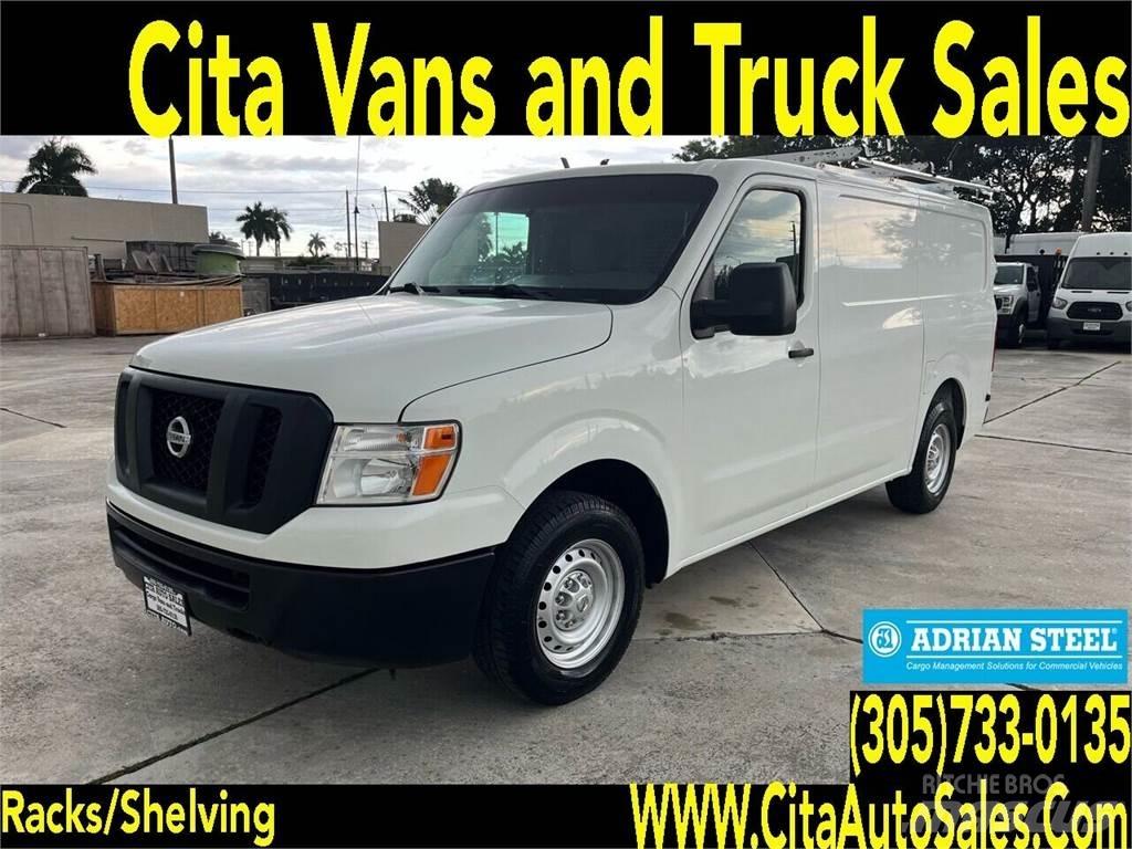 Nissan NV Autoutilitara transoprt marfuri