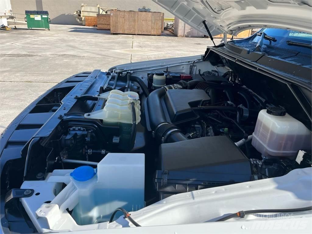 Nissan NV Autoutilitara transoprt marfuri