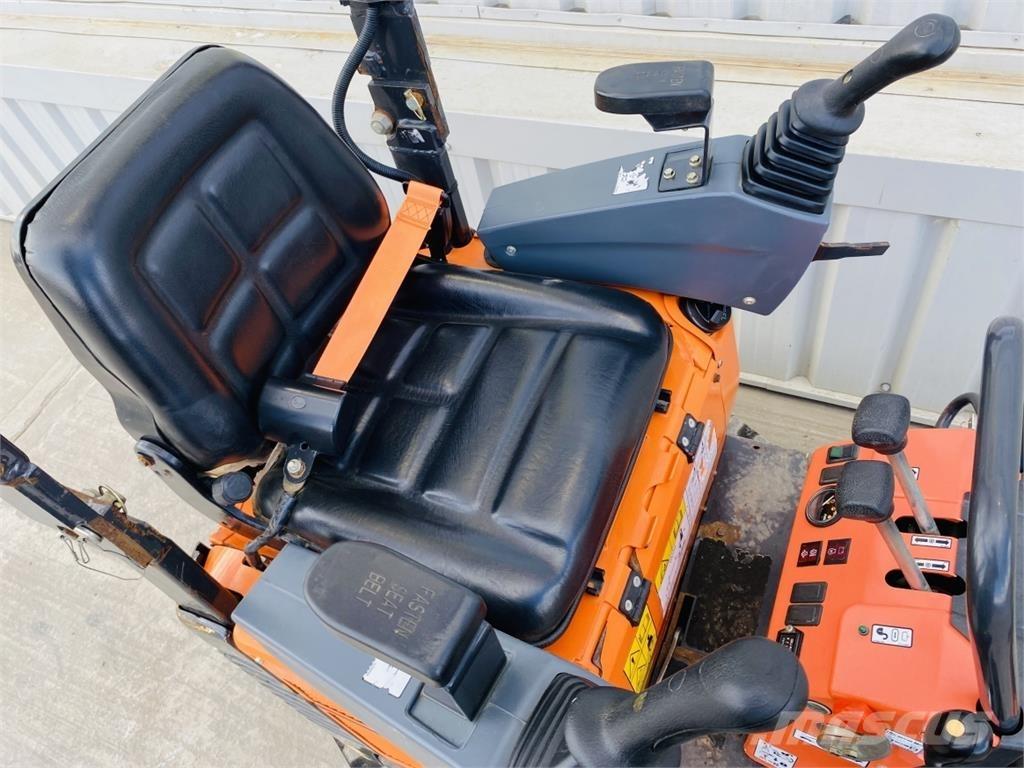 Doosan DX10Z Mini excavatoare < 7t