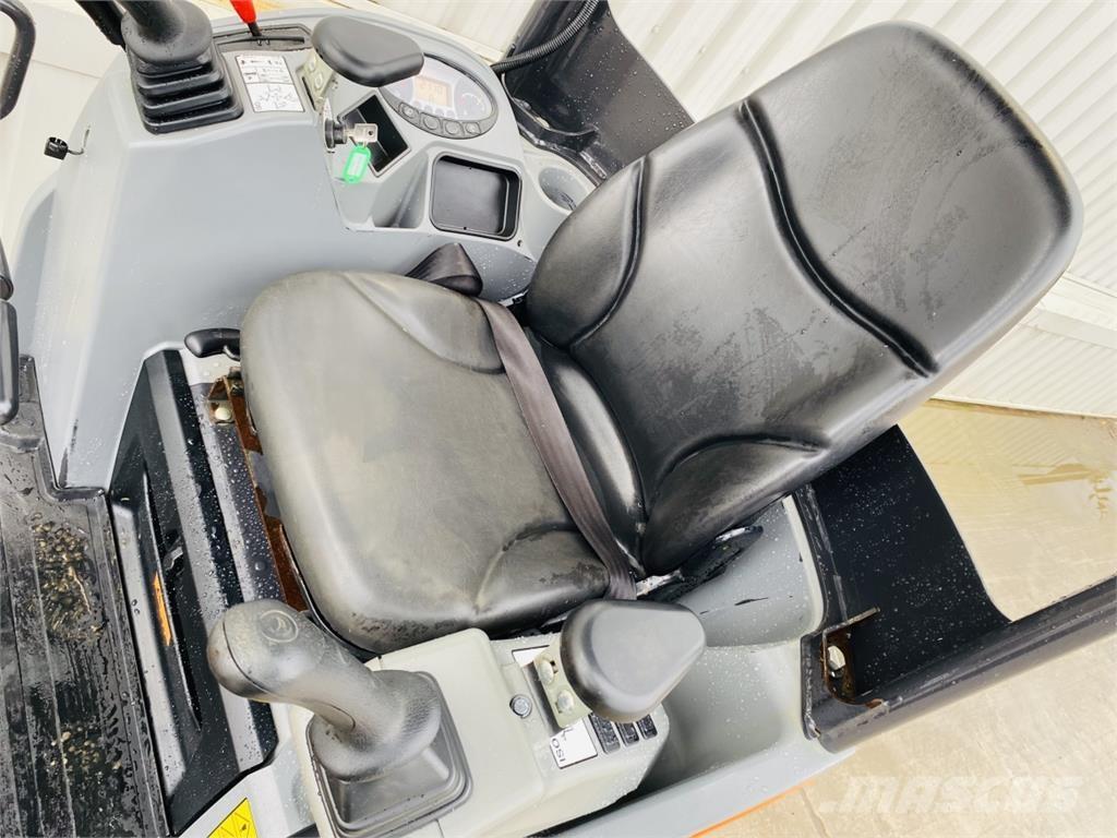 Doosan DX17Z Mini excavatoare < 7t