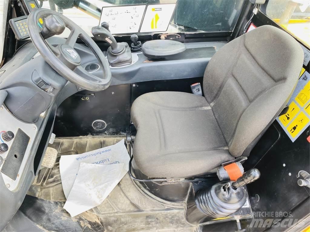 JCB 520-40 Stivuitoare telescopice