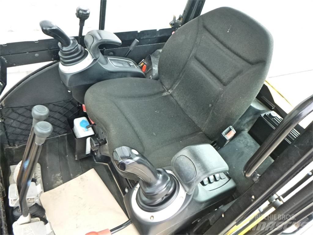 JCB 8026CTS Mini excavatoare < 7t