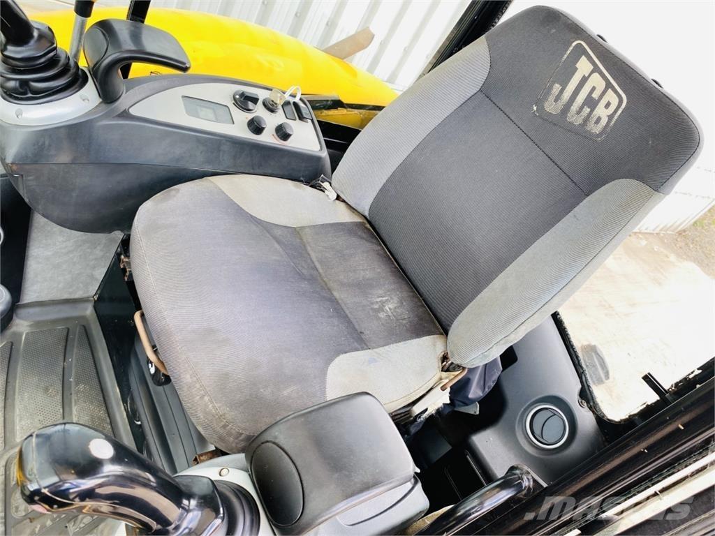 JCB 8045ZTS Excavatoare 7t - 12t
