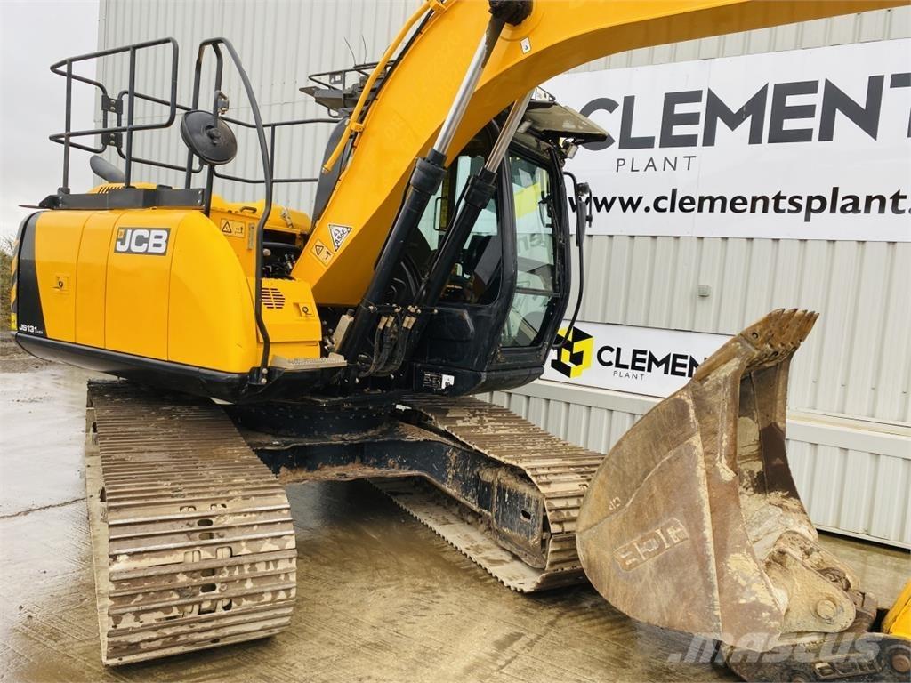 JCB JS131LC+ Excavatoare pe șenile
