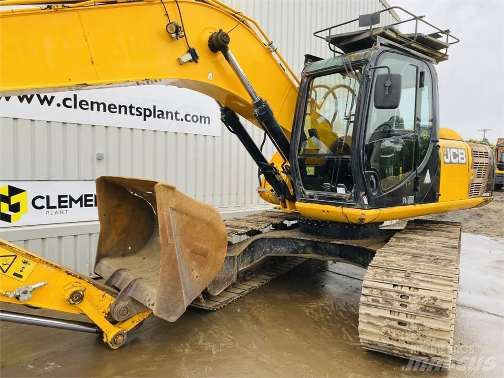 JCB JS220LC Excavatoare pe șenile
