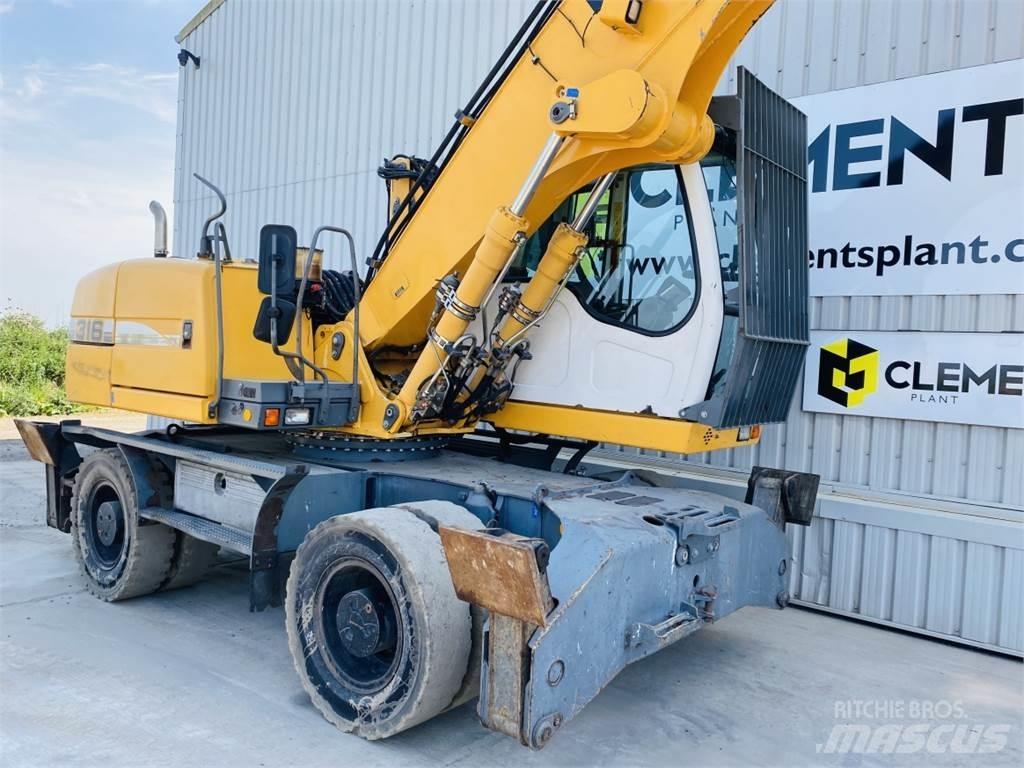 Liebherr 316 Excavatoare pe șenile
