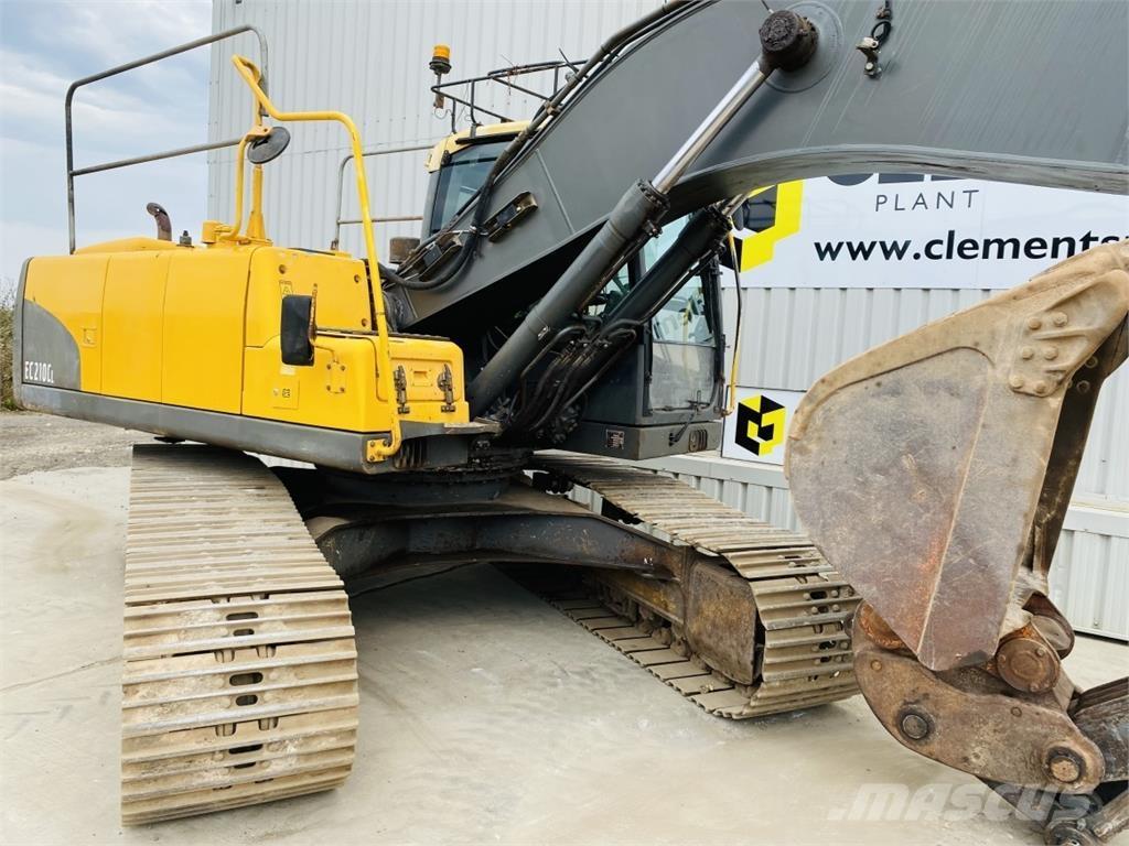 Volvo EC210CL Excavatoare pe șenile
