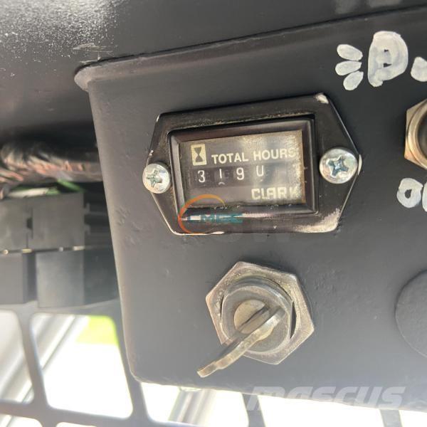 Bobcat 310 Incarcator pe pneuri