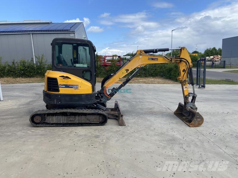 Bobcat E 35 Excavatoare cu roti