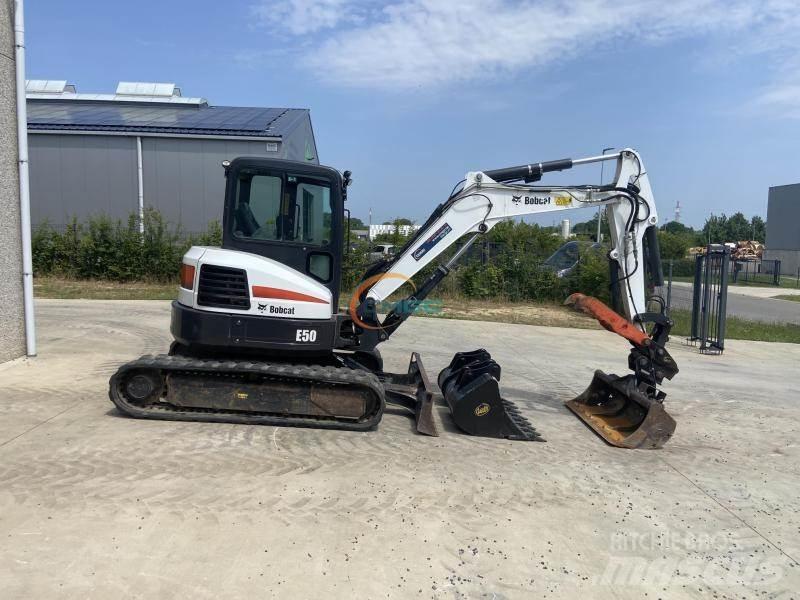 Bobcat E 50 Excavatoare cu roti