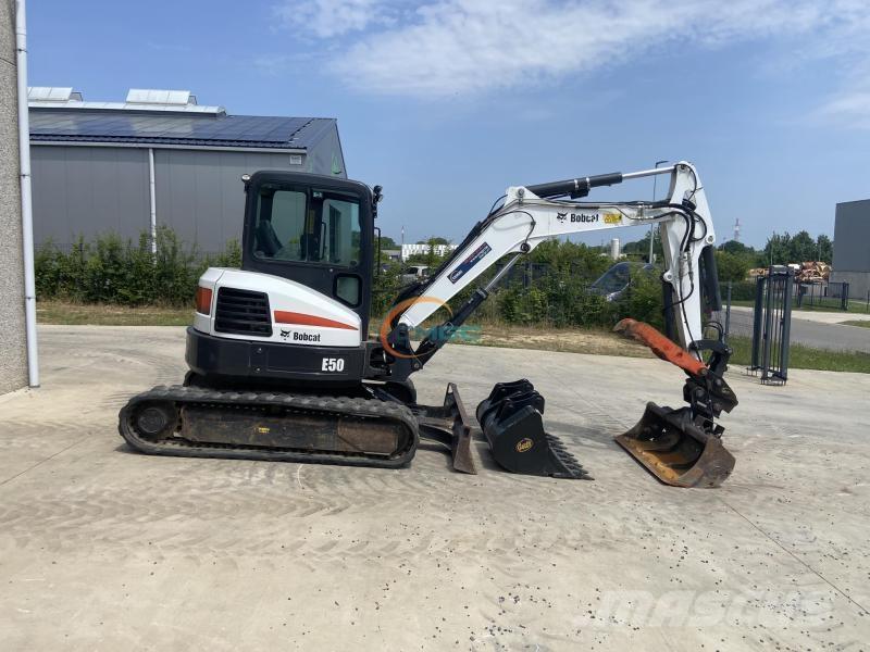 Bobcat E 50 Excavatoare cu roti