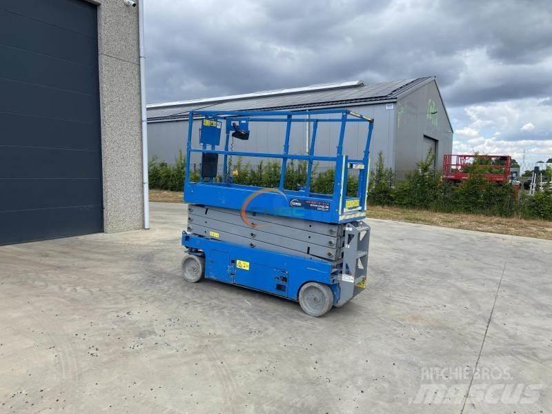 Genie GS-2632 Nacele cu brat articulat