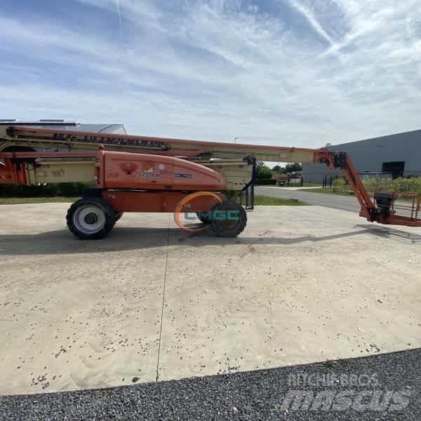 JLG 1250AJP Nacele cu brat articulat