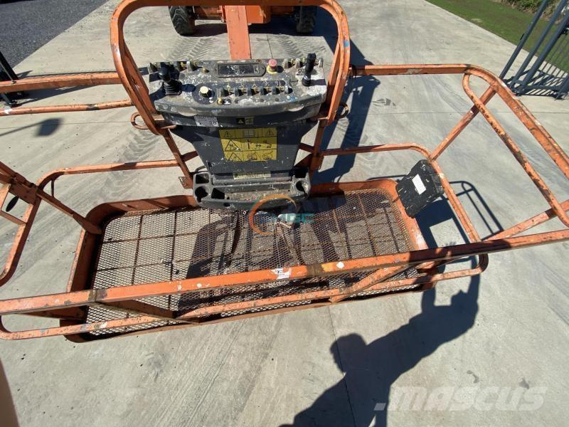 JLG 1250AJP Nacele cu brat articulat