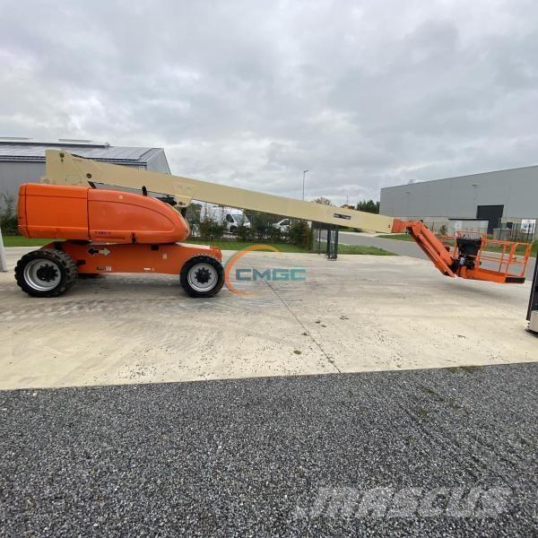 JLG 860SJ Nacele cu brat articulat