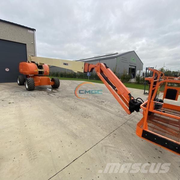 JLG 860SJ Nacele cu brat articulat