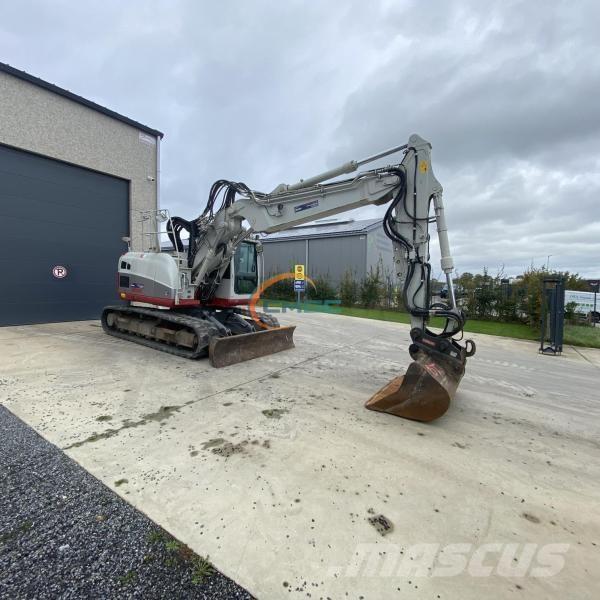 Takeuchi TB215R Excavatoare cu roti