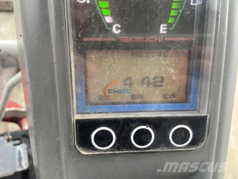 Takeuchi TB217R Excavatoare cu roti