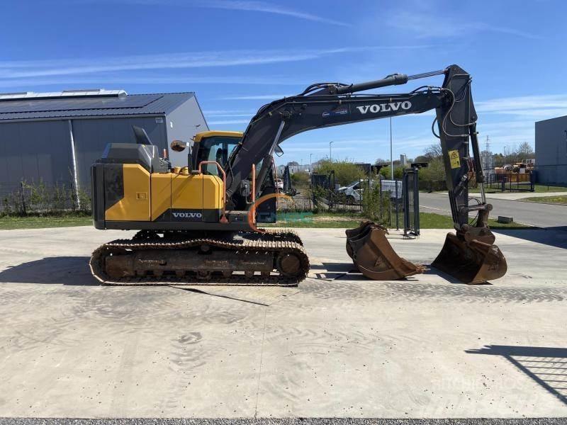 Volvo L 40 Excavatoare cu roti