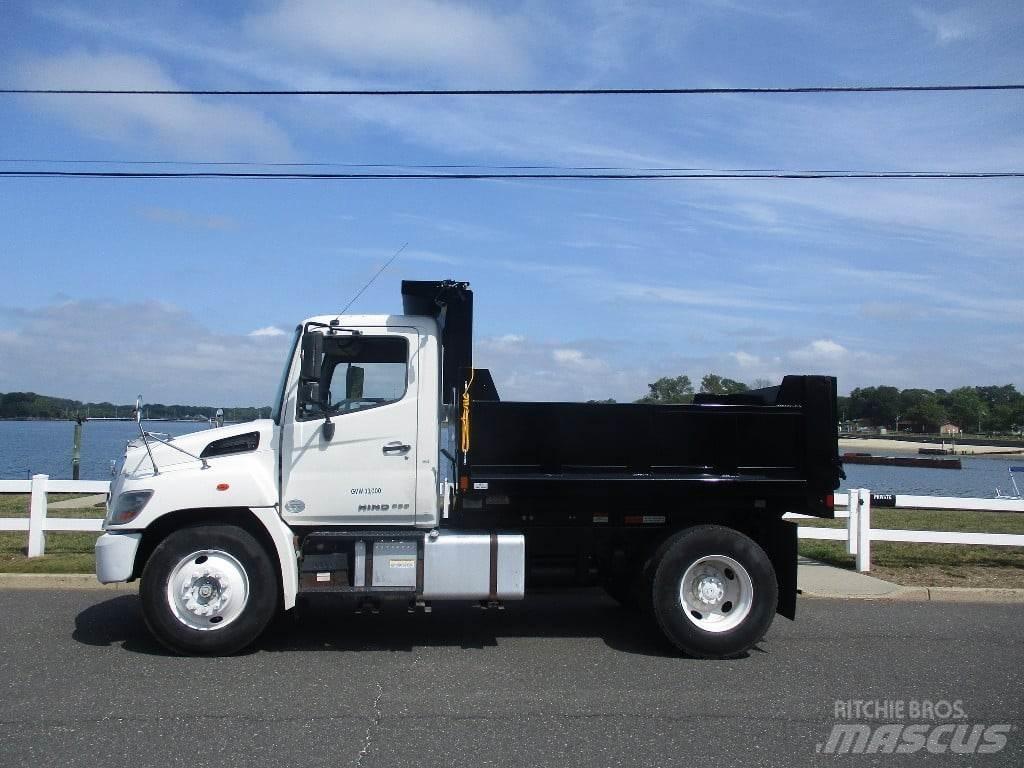 Hino 338 Autobasculanta