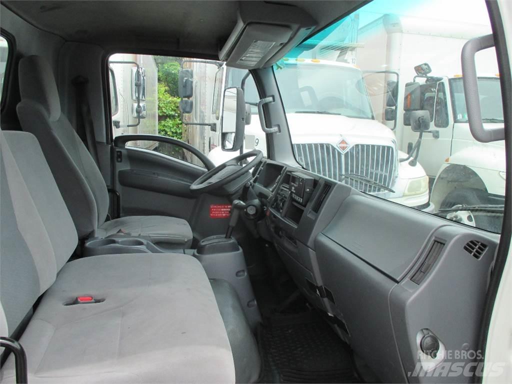 Isuzu NRR Camion cu control de temperatura