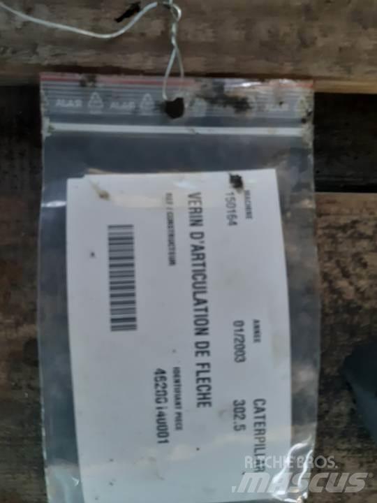 CAT 302.5 Hidraulice