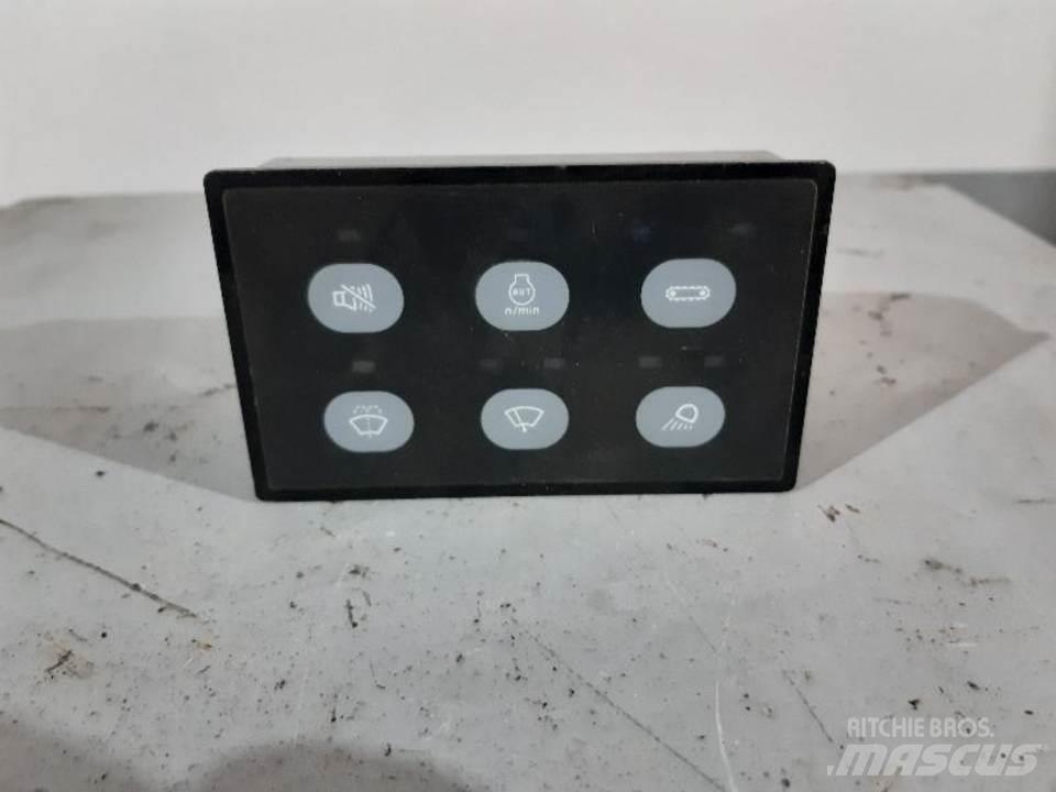 CAT 312CL Cabine si interior