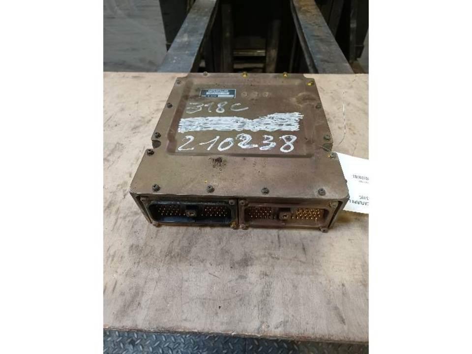 CAT 318C Cabine si interior