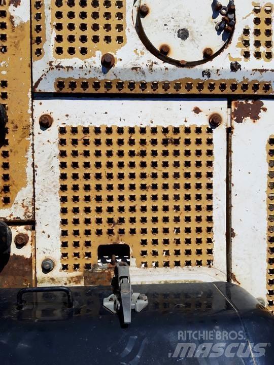 CAT 325LN Cabine si interior