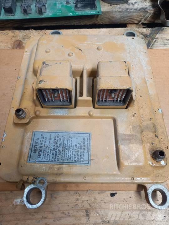 CAT 345C Cabine si interior