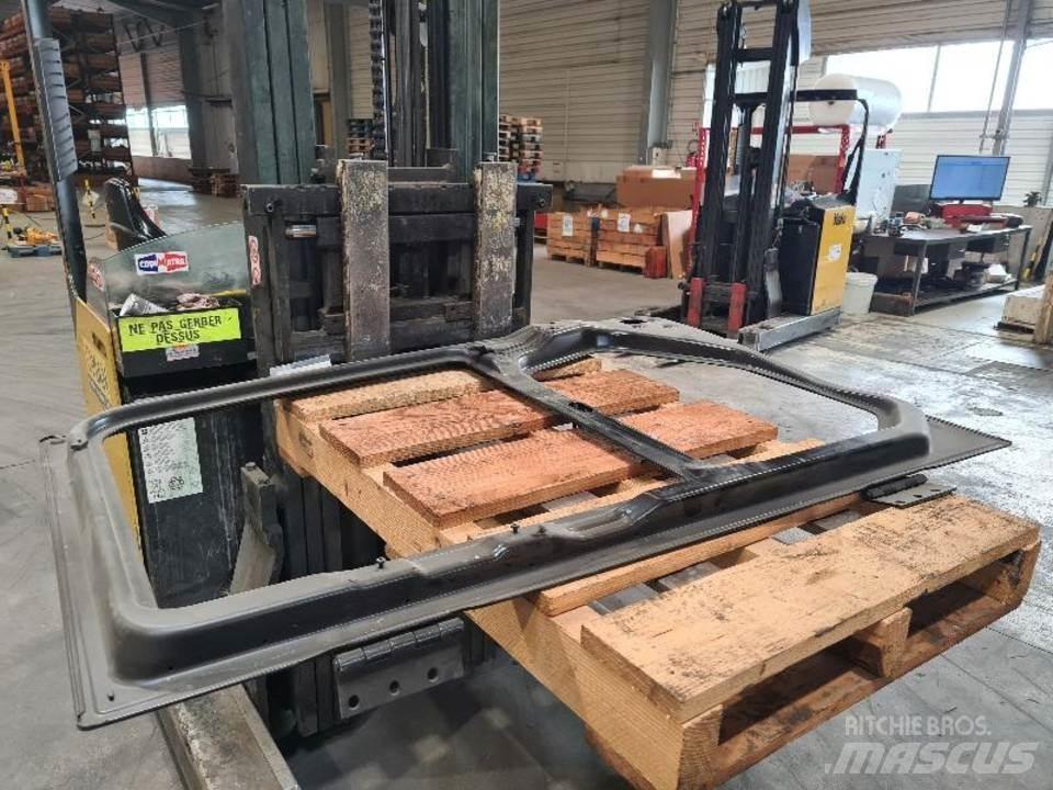 CAT 345D Cabine si interior