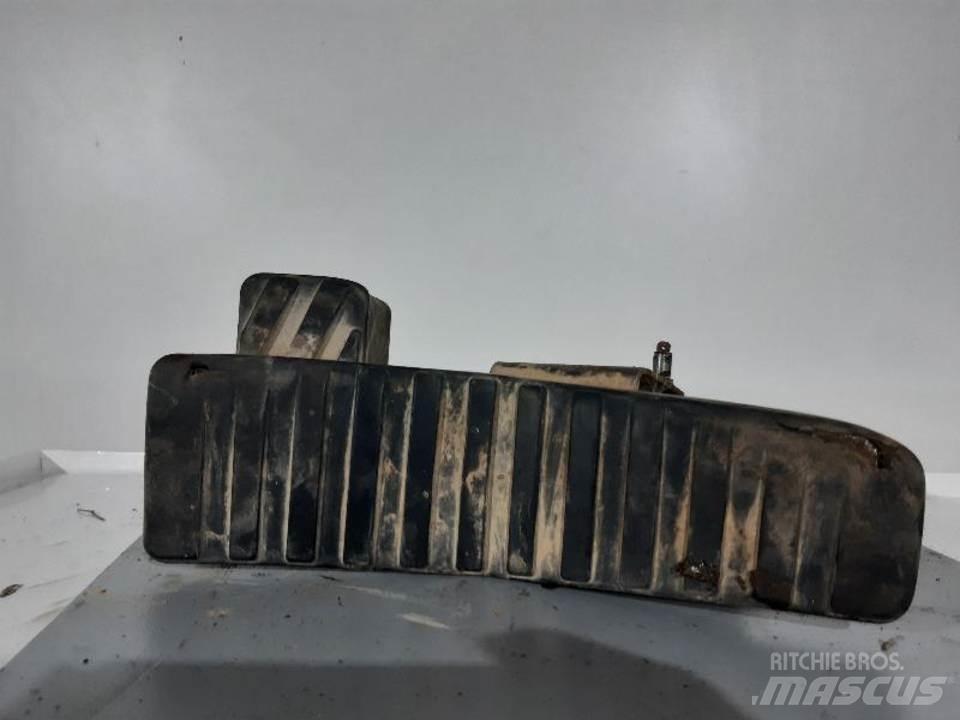 CAT 350 Cabine si interior