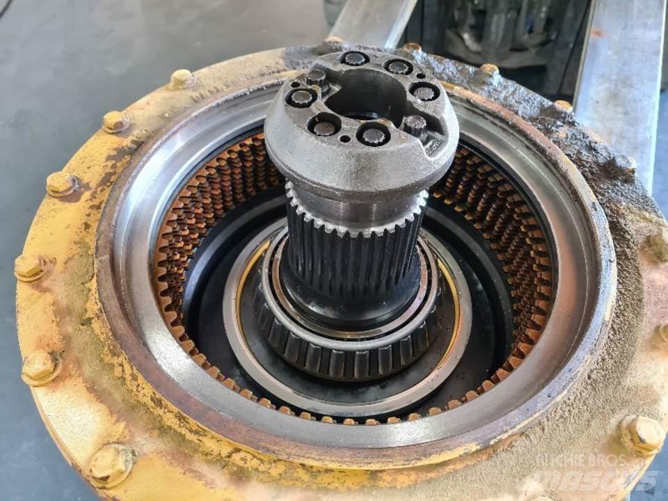 CAT 735 Transmisie