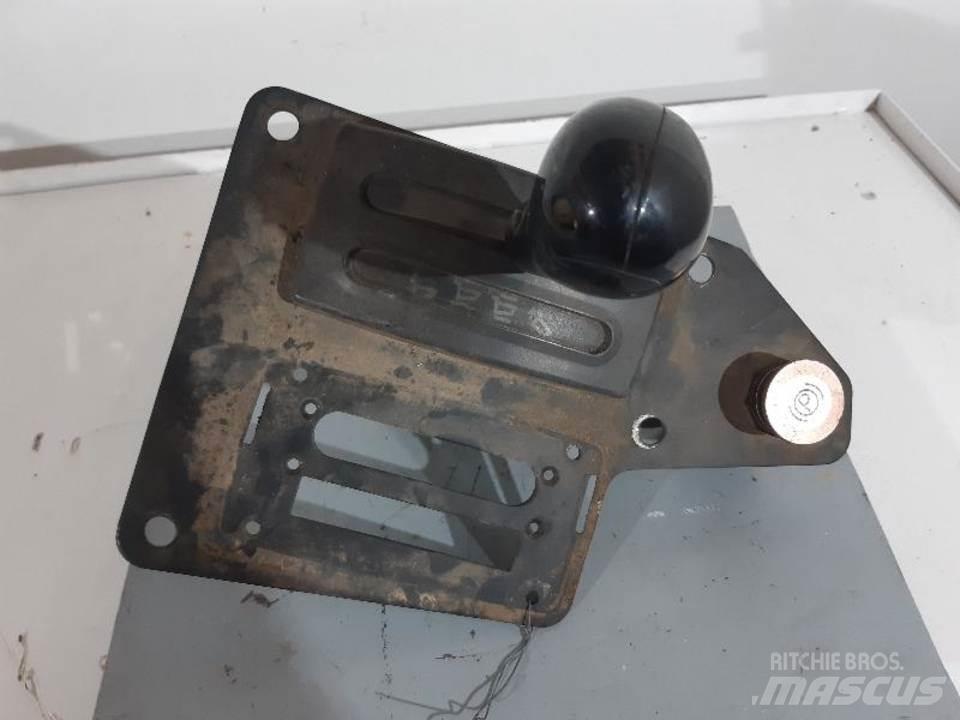CAT 740 Cabine si interior